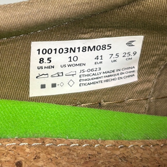 Cariuma OCA Low Canvas Sneakers Burnt Sand Gum Men 8.5 / Women 10 - Picture 8 of 10